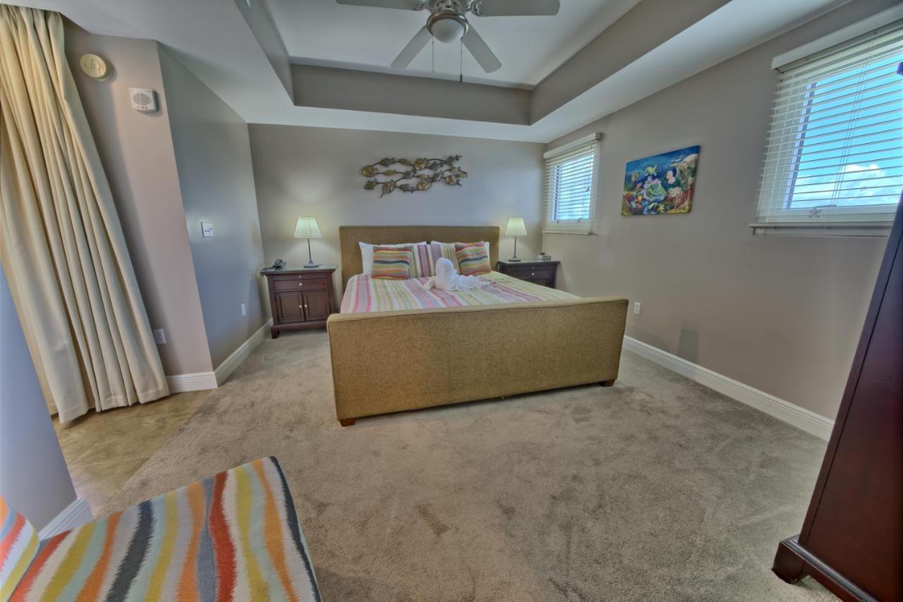 Sterling Breeze - Cozy Beachfront One Bedroom Condo Panama City Beach Exterior foto